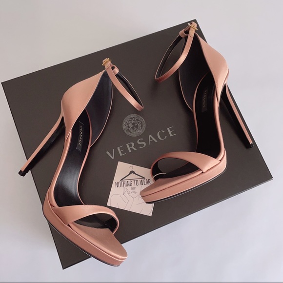 ⭕️ 🆂🅾︎🅻🅳 VERSACE Heels Sandals Satin Beige - Picture 2 of 11